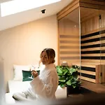 Degrassi Boutique Garni Izola