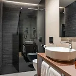 Degrassi Boutique Garni 4*