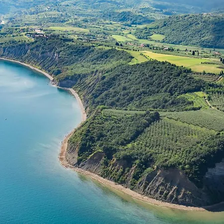 Degrassi Boutique Garni Hotel 4*