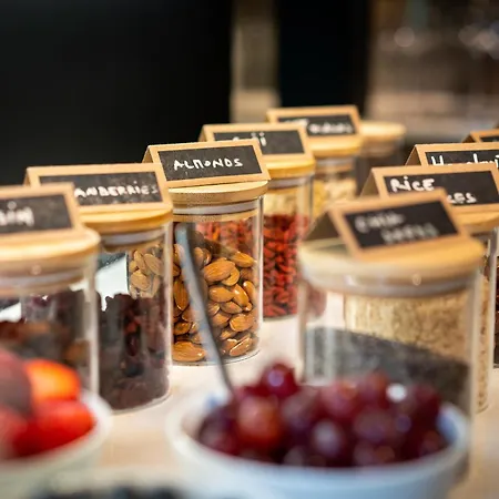 Degrassi Boutique Garni Hotel