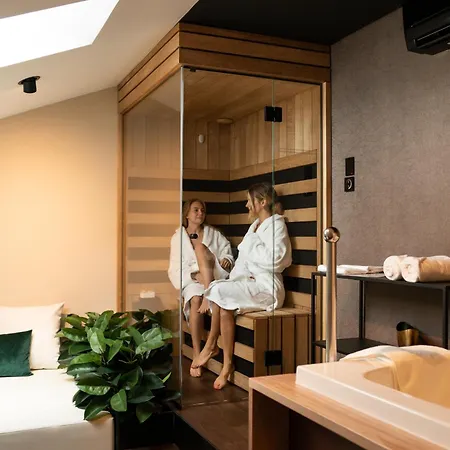 Degrassi Boutique Garni Izola