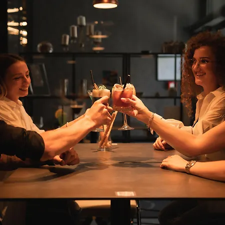 Degrassi Boutique Garni Hotel