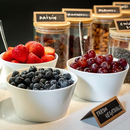 Degrassi Boutique Garni Hotel 4*