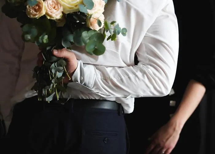 Degrassi Boutique Garni