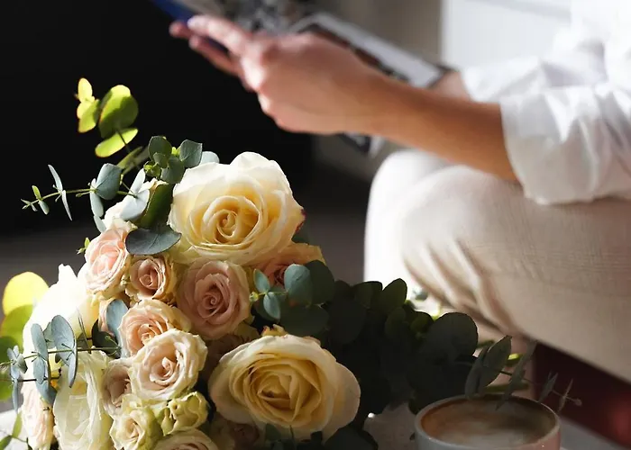 Degrassi Boutique Garni