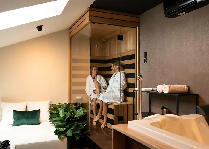 Szálloda Degrassi Boutique Garni 4*